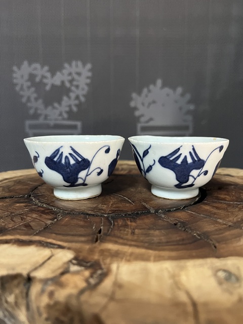 古玩陶瓷五福捧壽三多紋青花杯拍賣(mài)，當(dāng)前價(jià)格450元