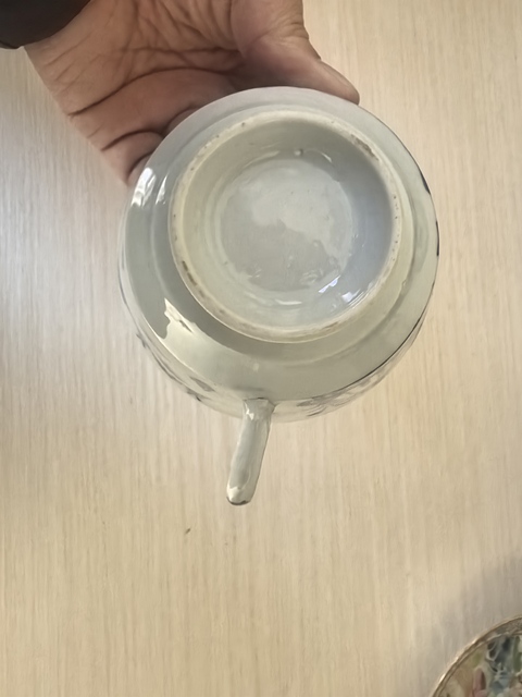 古玩陶瓷樓臺亭閣山水紋青花執杯拍賣，當前價格800元