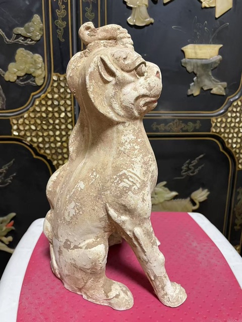 古玩陶瓷隋青·鎮墓獸拍賣,當前價格8200元