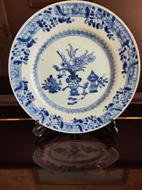 古玩陶瓷康熙-清早/青花博古圖折沿盤拍賣,當前價格1250元