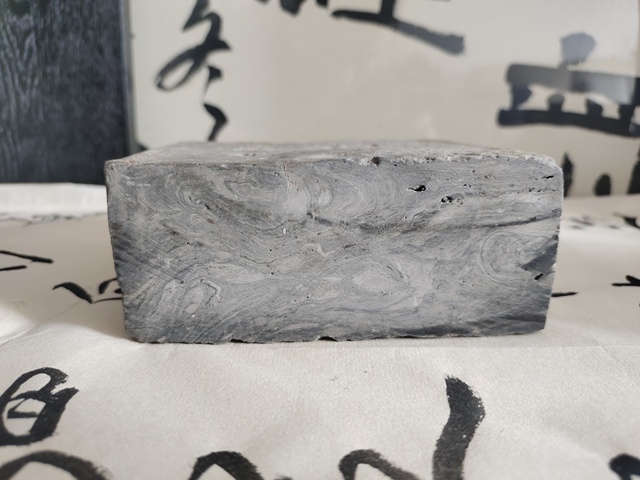 古玩陶瓷吉語紋漢磚拍賣,當(dāng)前價格2300元