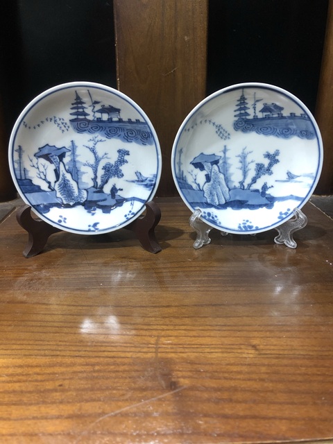 古玩陶瓷(精品賞碟)清·康熙·訪友圖·青花賞碟一對拍賣,當前價格1302元