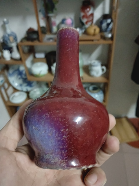 古玩陶瓷清中期鈞紅釉窯變荸薺瓶拍賣,當前價格6800元