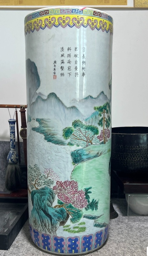 古玩陶瓷箭筒拍賣，當前價格12000元