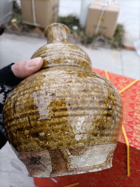 古玩陶瓷葫蘆瓶拍賣，當前價格2600元