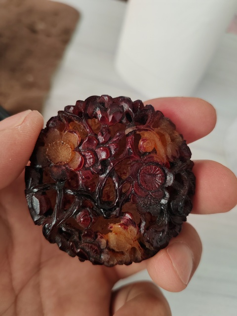 古玩雜項琥珀鑲嵌件拍賣,當(dāng)前價格2633元