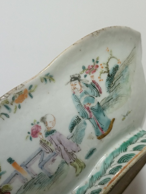 古玩陶瓷十二花神粉彩海棠型貢盤拍賣，當前價格4500元