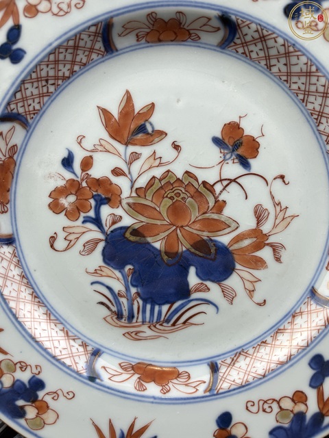 古玩陶瓷青花礬紅描金蓮池花卉紋盤拍賣,當前價格1388元