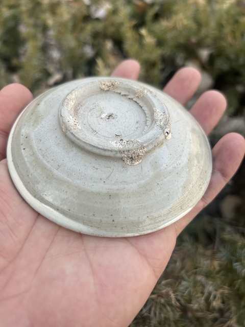 古玩陶瓷金元?磁州窯白釉盤拍賣，當前價格1300元