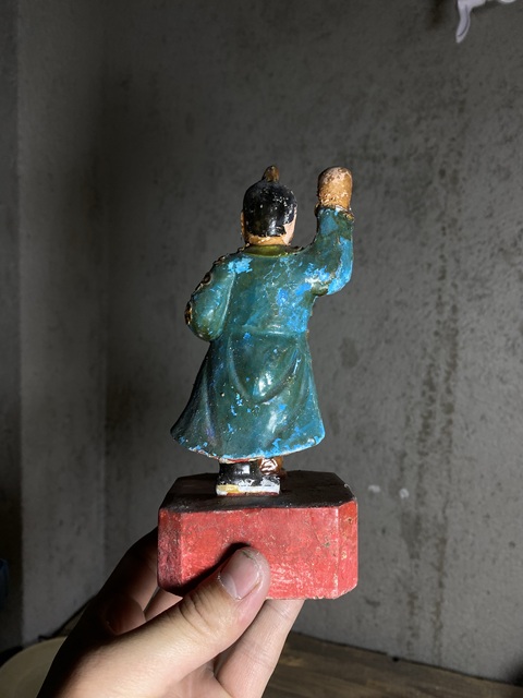 古玩雜項木雕人物拍賣,當前價格128元