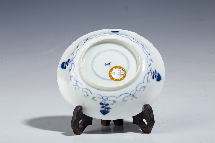 古玩陶瓷清光緒·青花開窗花卉紋花口杯碟拍賣,當(dāng)前價格640元