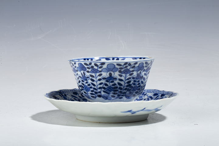 古玩陶瓷清光緒·青花洞石花鳥紋花口杯碟拍賣，當前價格188元