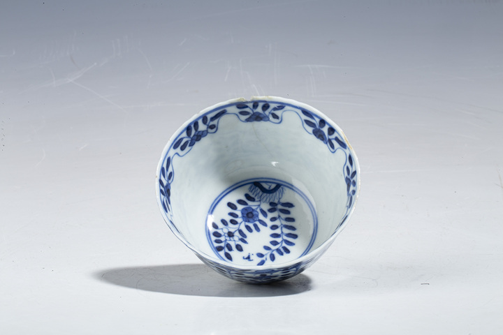 古玩陶瓷清光緒·青花洞石花鳥紋花口杯碟拍賣，當前價格188元