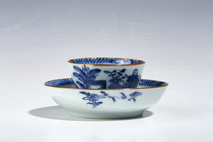 古玩陶瓷·青花嬰戲花蝶紋杯碟
真品鑒賞圖