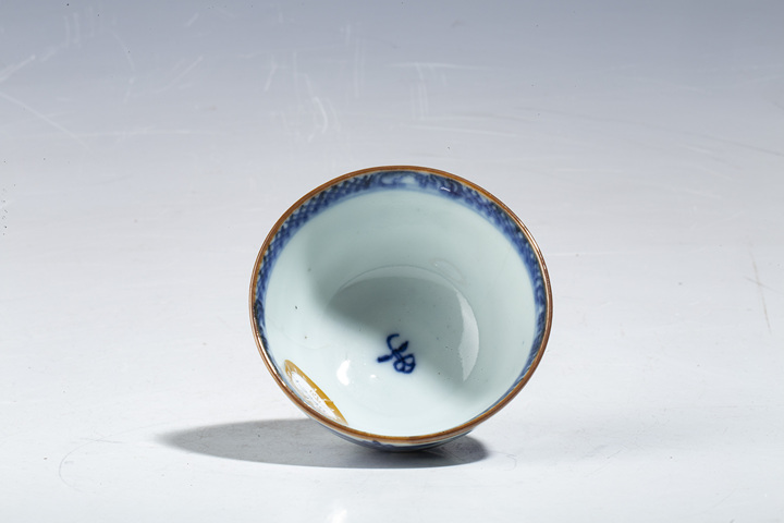 古玩陶瓷·青花嬰戲花蝶紋杯碟
真品鑒賞圖