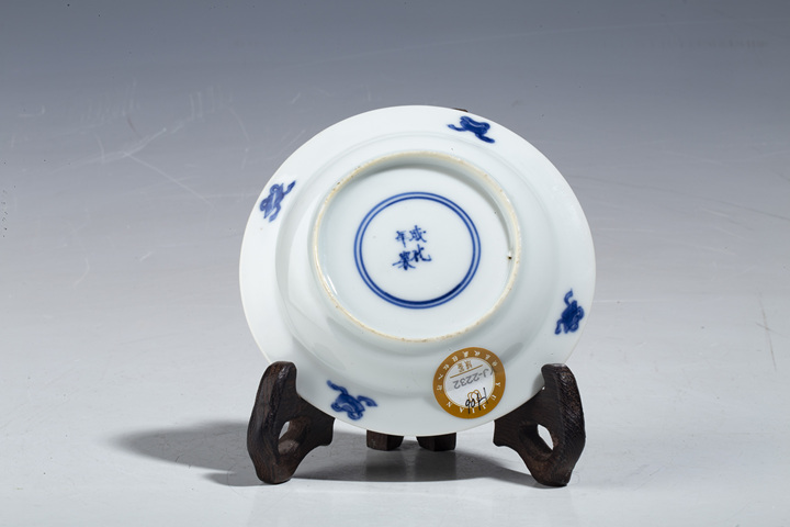 古玩陶瓷·青花三娘教子紋小碟拍賣，當前價格2680元