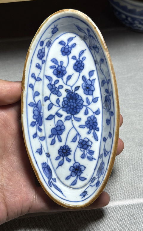 古玩陶瓷清康熙纏枝花卉茶船拍賣，當前價格2600元