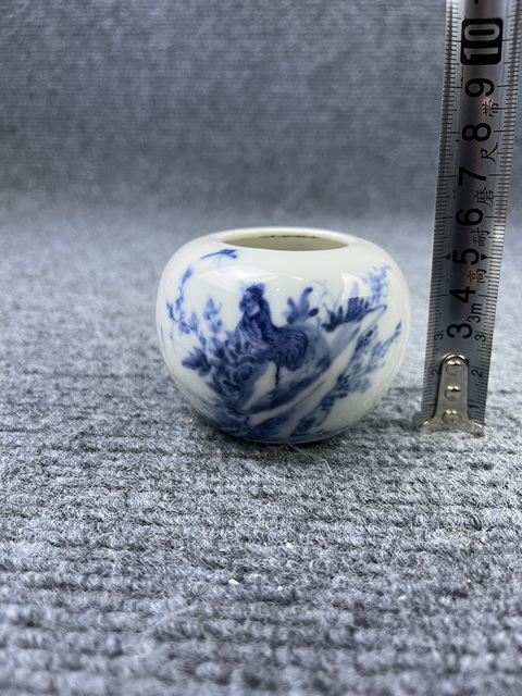 古玩陶瓷王步風格青花大雞圖水盂拍賣,當前價格5888元