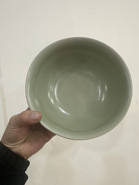 古玩陶瓷龍泉青瓷碗拍賣,當前價格2999元