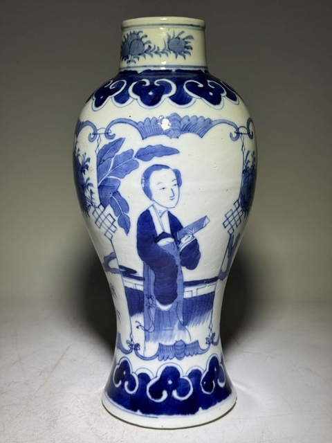 古玩陶瓷清晚期三娘教子青花人物雞腿瓶拍賣(mài),當(dāng)前價(jià)格1588元
