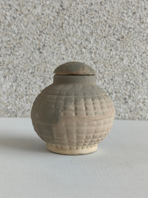古玩陶瓷黑釉蓋罐拍賣,當前價格850元