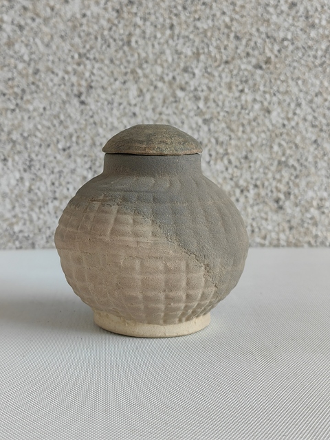 古玩陶瓷黑釉蓋罐拍賣,當前價格850元