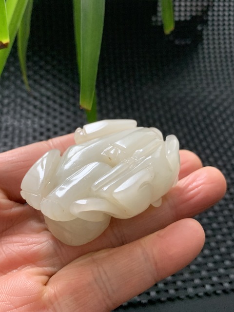 古玩玉器創匯期和田玉雕“瑞獸”拍賣，當前價格16000元