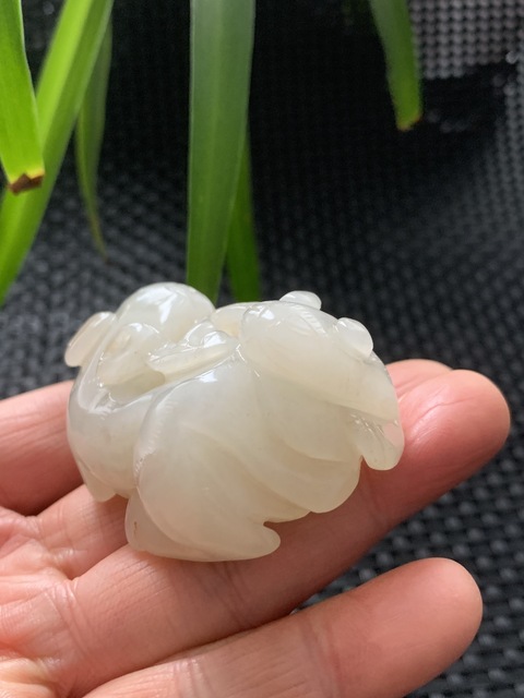 古玩玉器創匯期和田玉雕“瑞獸”拍賣，當前價格16000元