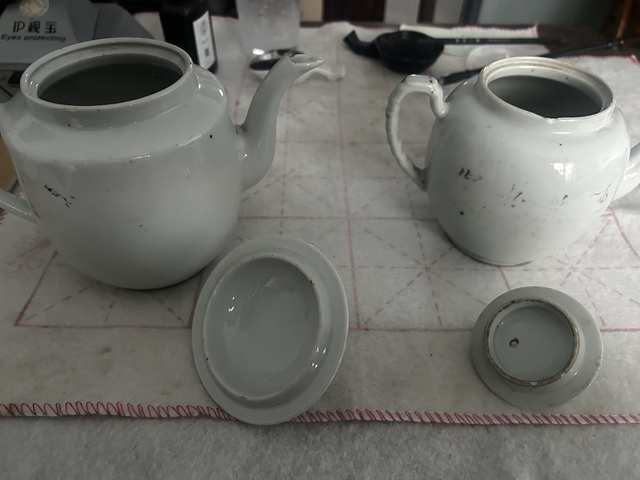 古玩陶瓷民國執壺兩把拍賣,當前價格299元