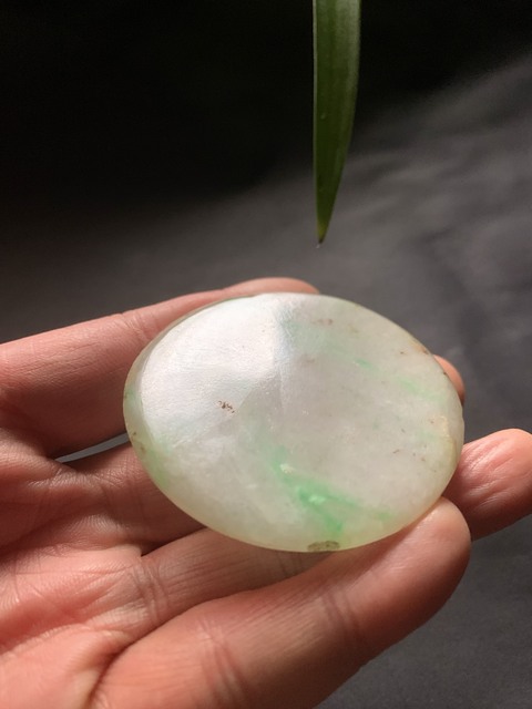 古玩玉器清代翡翠雕“素紋牌”拍賣,當前價格3600元