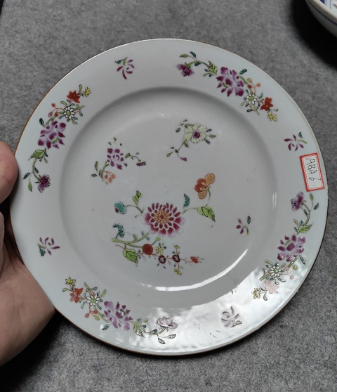 古玩陶瓷雍正-粉彩盤拍賣，當前價格1500元