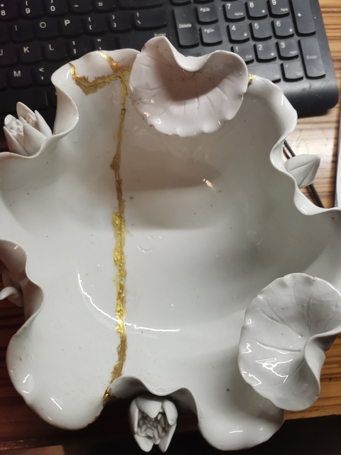 古玩陶瓷白釉荷葉洗拍賣(mài),當(dāng)前價(jià)格355元
