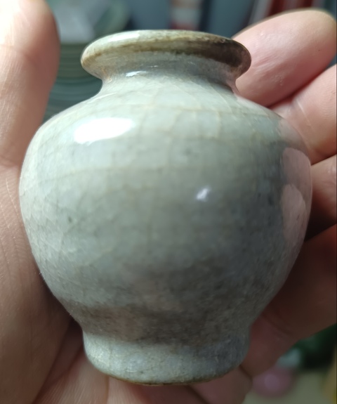古玩陶瓷精美清代早期哥窯石榴尊拍賣，當前價格480元