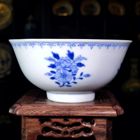 古玩陶瓷【2025新精品】江西瓷業公司青花折枝花卉紋碗拍賣，當前價格15000元