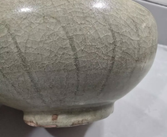 古玩陶瓷元末明初龍泉青瓷刻花茶碗拍賣，當前價格5000元