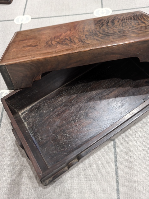 古玩雜項花梨木雕首飾盒真品鑒賞圖