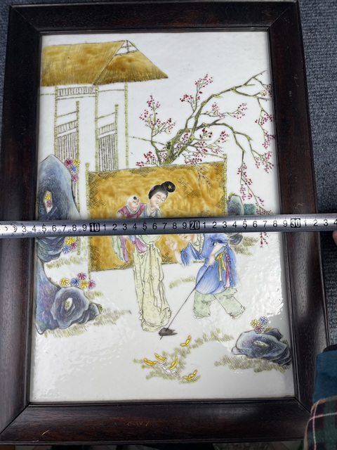 古玩陶瓷粉彩人物故事紋瓷板拍賣,當(dāng)前價(jià)格10888元