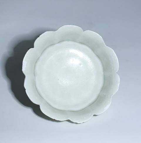古玩陶瓷南宋青白釉花口洗拍賣,當(dāng)前價(jià)格8000元