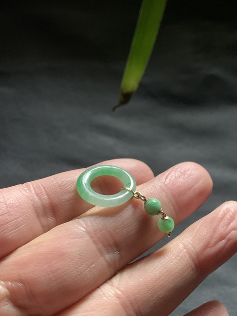 古玩玉器清代天然翡翠雕“素紋環”拍賣，當前價格11000元
