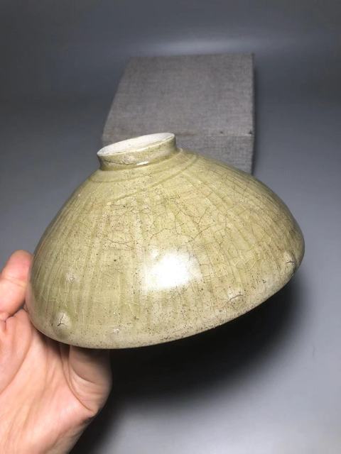 古玩陶瓷宋,珠光青瓷刻花碗拍賣,當(dāng)前價格2000元