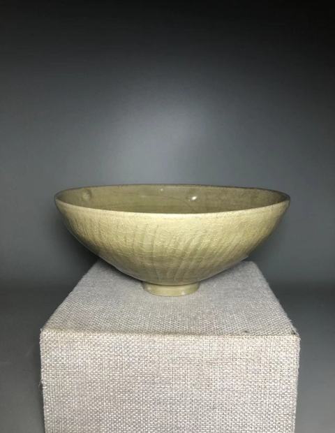 古玩陶瓷宋,珠光青瓷刻花碗拍賣,當(dāng)前價格2000元