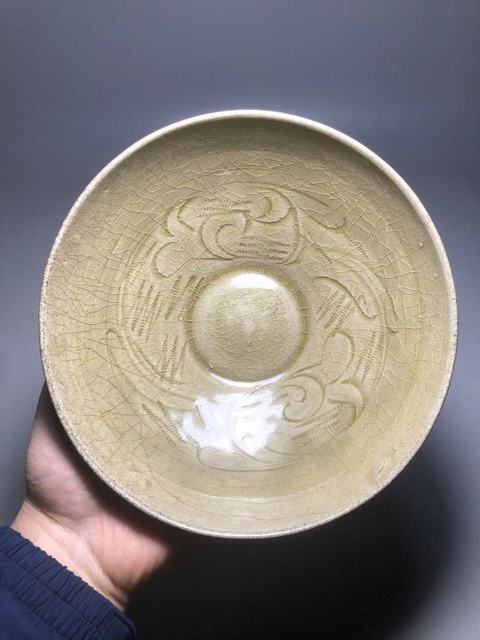 古玩陶瓷宋,珠光青瓷刻花碗拍賣,當(dāng)前價格2000元