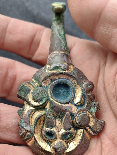 古玩銅器漢·鎏金狐面鉤拍賣(mài),當(dāng)前價(jià)格4500元