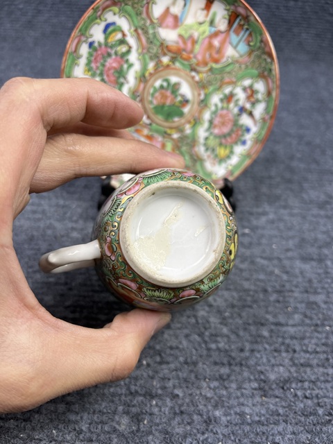 古玩陶瓷廣彩開窗人物花鳥紋杯碟套拍賣,當前價格888元