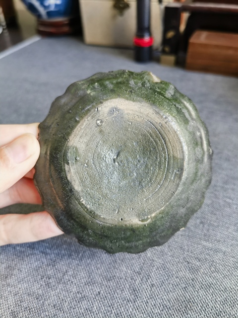 古玩陶瓷【少見精品】宋元磁灶窯綠釉印花菱口洗拍賣,當前價格0元