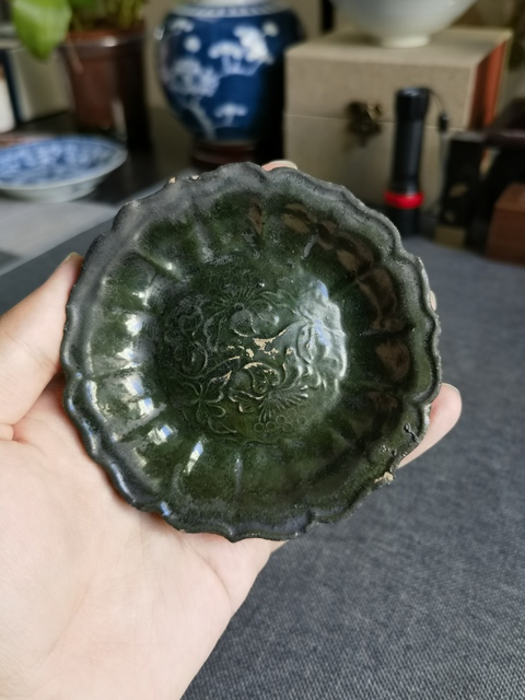 古玩陶瓷【少見精品】宋元磁灶窯綠釉印花菱口洗拍賣,當前價格0元
