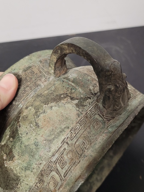 古玩銅器夔紋青銅簋真品鑒賞圖