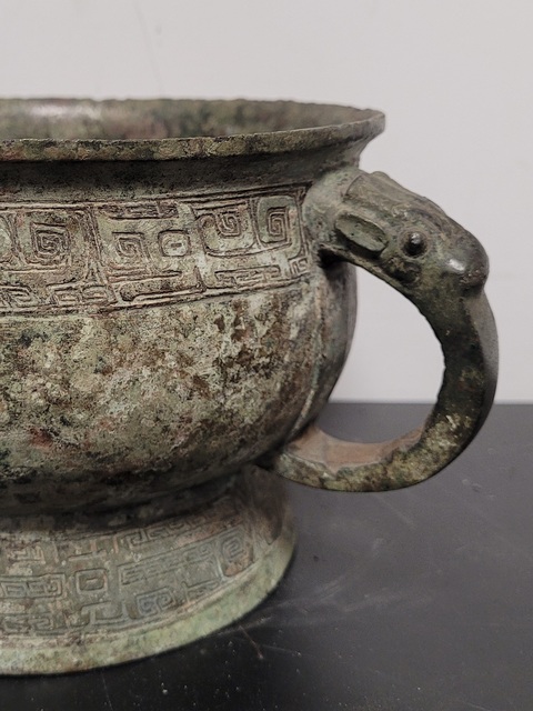 古玩銅器夔紋青銅簋真品鑒賞圖