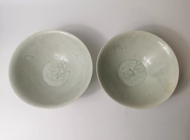 古玩陶瓷宋·青白釉篦劃花卉紋碗一對(duì)拍賣，當(dāng)前價(jià)格10000元