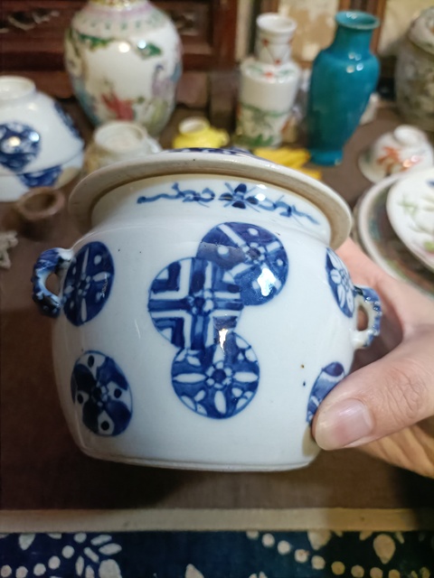 古玩陶瓷光緒青花皮球花紋粥罐拍賣,當前價格2888元